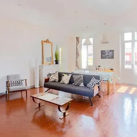 Pantheon- App Centre, 2 Ch, 2 Sdb , Classe 4 Etoiles Apartment
